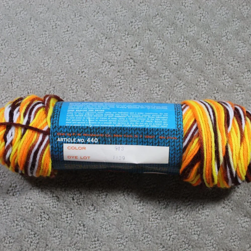 Lot of 4 Skeins Yarn Vintage & Current 100% Acrylic Wintuk Lion Brand Sayelle